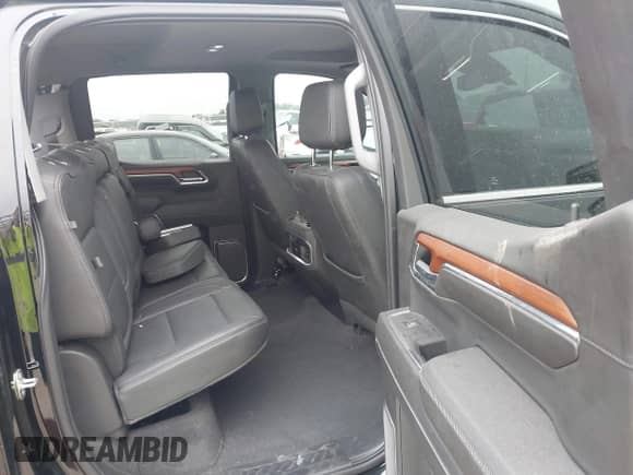 2022 GMC Sierra 1500 Denali z VIN 3GTUUGED6NG676613, wystawiony jako IAAI lot #43119392 z przebiegiem 22 278 mil mil oraz . Historia ofert i sprzedaży dostępna na DreamBid. Obrazek 8.