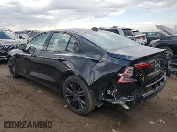 2024 Volvo S60 Plus Black Edition с VIN 7JRL12FH6RG281195, выставлен на аукционе Copart как лот 50202175 с пробегом 11 498 миль миль и Списание • Salvage title. История ставок и продаж доступна на DreamBid. Изображение 2.