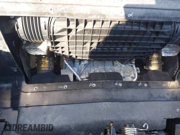 2025 Chevrolet Corvette 3LT с VIN 1G1YC3D47S5106808, выставлен на аукционе IAAI как лот 43579389 с пробегом 6 561 миль миль и . История ставок и продаж доступна на DreamBid. Изображение 12.