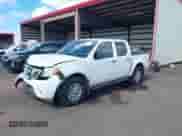 2014 Nissan Frontier SV z VIN 1N6AD0EV9EN726492, wystawiony jako IAAI lot #42749752 z przebiegiem 213 328 mil mil oraz . Historia ofert i sprzedaży dostępna na DreamBid. Obrazek 17.