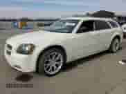 2005 Dodge Magnum SE с VIN 2D4FV48TX5H692873, выставлен на аукционе Copart как лот 87230504 с пробегом 166 497 миль миль и Списание • Salvage title. История ставок и продаж доступна на DreamBid. Изображение 1.