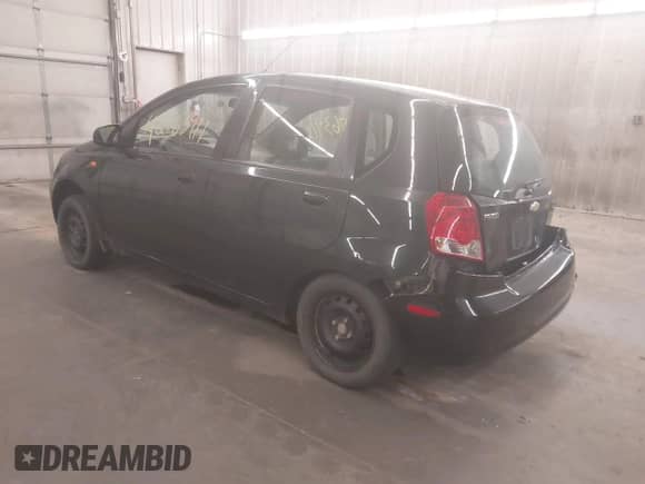 2004 Chevrolet Aveo с VIN KL1TD62624B273903, выставлен на аукционе IAAI как лот 42763911 с пробегом 142 227 миль миль и . История ставок и продаж доступна на DreamBid. Изображение 3.