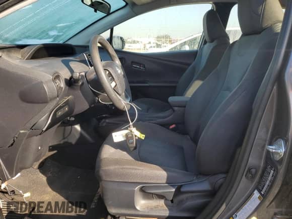 2016 Toyota Prius Two with VIN JTDKBRFU4G3506540, listed as a Copart auction lot 89698125 with 94,964 mi miles and Salvage title. Bid and sale history available at DreamBid. Image 7.