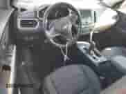 2019 Chevrolet Equinox LT z VIN 2GNAXUEV7K6226422, wystawiony jako Copart lot #65647295 z przebiegiem Nie podano mil oraz Szkoda całkowita • Salvage title. Historia ofert i sprzedaży dostępna na DreamBid. Obrazek 8.