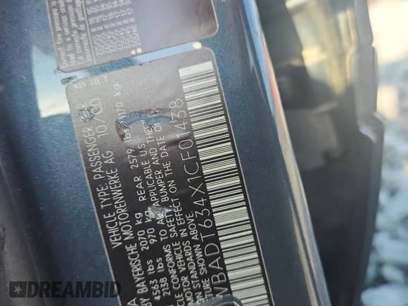 2001 BMW 5 Series 530i с VIN WBADT634X1CF01438, выставлен на аукционе Copart как лот 65376235 с пробегом 377 239 миль миль и Списание • Salvage title. История ставок и продаж доступна на DreamBid. Изображение 12.