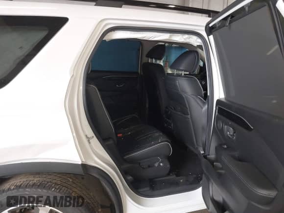 2025 Honda Pilot Elite с VIN 5FNYG1H84SB074315, выставлен на аукционе IAAI как лот 42868206 с пробегом 9 775 миль миль и . История ставок и продаж доступна на DreamBid. Изображение 8.