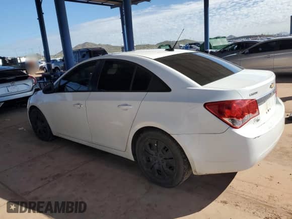 2013 Chevrolet Cruze LS with VIN 1G1PA5SH2D7117581, listed as a Copart auction lot 82533095 with 147,759 mi miles and Clean title. Bid and sale history available at DreamBid. Image 2.