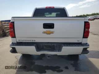 2017 Chevrolet Silverado 1500 LT z VIN 3GCUKREC4HG146590, wystawiony jako Copart lot #82129635 z przebiegiem 152 731 mil mil oraz Czysty tytuł • Clean title. Historia ofert i sprzedaży dostępna na DreamBid. Obrazek 6.