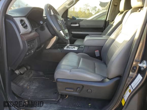 2021 Toyota Tundra Limited z VIN 5TFSY5F17MX295559, wystawiony jako Copart lot #75129274 z przebiegiem 66 879 mil mil oraz Szkoda całkowita • Salvage title. Historia ofert i sprzedaży dostępna na DreamBid. Obrazek 7.