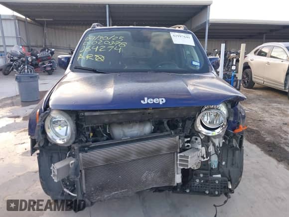 2018 Jeep Renegade Latitude with VIN ZACCJABB0JPJ64274, listed as a IAAI auction lot 42997641 with 47,008 mi miles and . Bid and sale history available at DreamBid. Image 13.