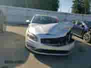2015 Volvo S60 T5 Drive-E Platinum с VIN YV126MFM5F1335339, выставлен на аукционе Copart как лот 82262385 с пробегом 135 729 миль миль и Списание • Salvage title. История ставок и продаж доступна на DreamBid. Изображение 14.