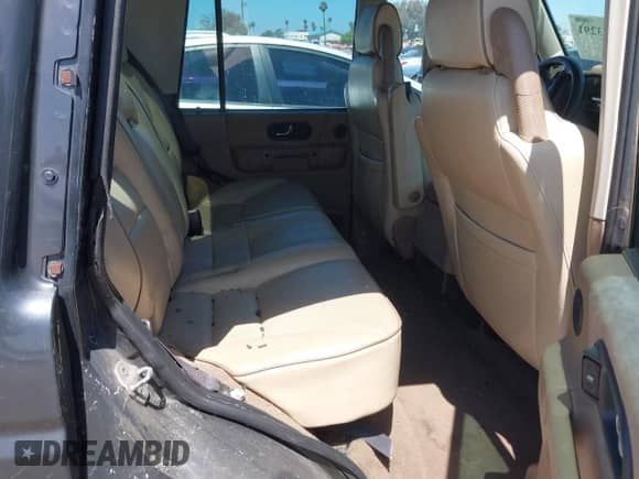 2000 Land Rover Discovery Cloth with VIN SALTY154XYA271377, listed as a IAAI auction lot 42493291 with 221,124 mi miles and . Bid and sale history available at DreamBid. Image 8.