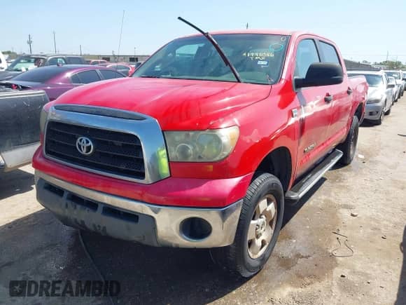 2007 Toyota Tundra SR5 z VIN 5TBET54147S455673, wystawiony jako IAAI lot #41940386 z przebiegiem 331 554 mil mil oraz . Historia ofert i sprzedaży dostępna na DreamBid. Obrazek 19.