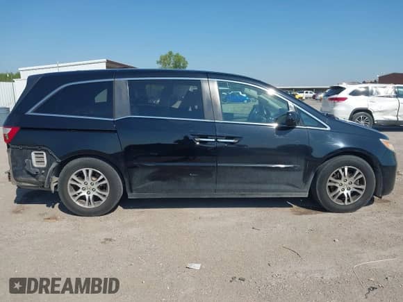 2013 Honda Odyssey EX-L с VIN 5FNRL5H6XDB018047, выставлен на аукционе IAAI как лот 43184986 с пробегом 248 488 миль миль и . История ставок и продаж доступна на DreamBid. Изображение 14.