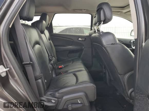 2015 Dodge Journey R/T с VIN 3C4PDDFG4FT755226, выставлен на аукционе Copart как лот 80782785 с пробегом 192 671 миль миль и Чистый • Clean title. История ставок и продаж доступна на DreamBid. Изображение 11.