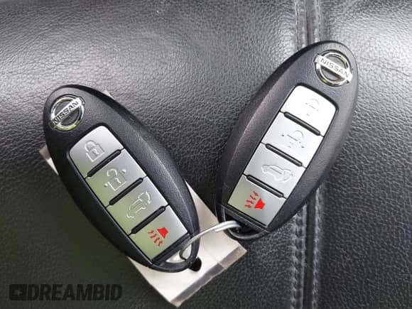 2013 Nissan Murano SV с VIN JN8AZ1MW9DW305213, выставлен на аукционе IAAI как лот 42160736 с пробегом 166 178 миль миль и . История ставок и продаж доступна на DreamBid. Изображение 11.