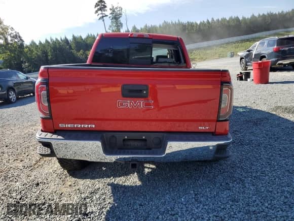 2016 GMC Sierra 1500 SLT с VIN 3GTP1NEC4GG324229, выставлен на аукционе Copart как лот 80678965 с пробегом 86 972 миль миль и Списание • Salvage title. История ставок и продаж доступна на DreamBid. Изображение 6.