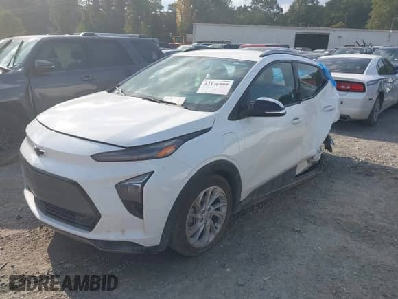 2023 Chevrolet Bolt EUV LT с VIN 1G1FY6S0XP4142516, выставлен на аукционе IAAI как лот 43136999 с пробегом 88 168 миль миль и . История ставок и продаж доступна на DreamBid. Изображение 2.