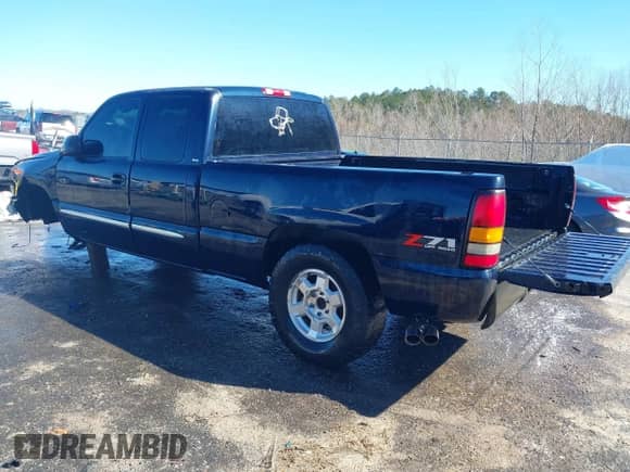 2006 GMC Sierra 1500 SLE1 with VIN 1GTEK19B66Z205370, listed as a IAAI auction lot 41650218 with 184,927 mi miles and . Bid and sale history available at DreamBid. Image 3.