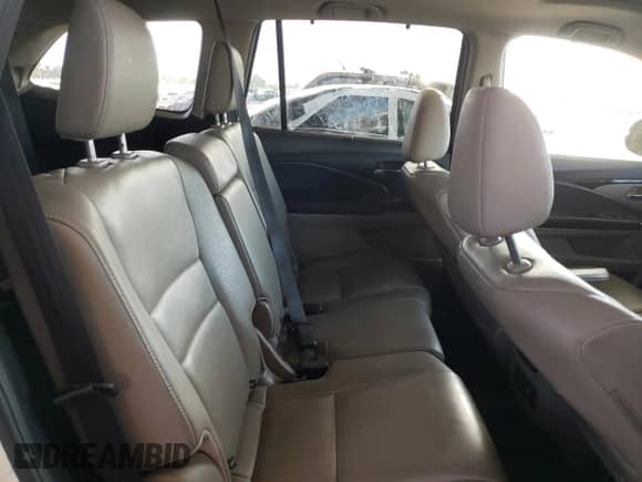 2017 Honda Pilot Touring с VIN 5FNYF5H9XHB000604, выставлен на аукционе Copart как лот 72022615 с пробегом 79 605 миль миль и Списание • Salvage title. История ставок и продаж доступна на DreamBid. Изображение 11.