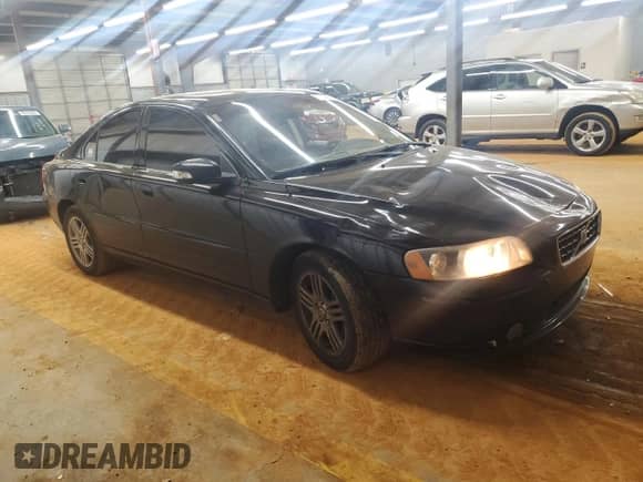 2009 Volvo S60 2.5T с VIN YV1RS592092730618, выставлен на аукционе Copart как лот 69346085 с пробегом 164 232 миль миль и Списание • Salvage title. История ставок и продаж доступна на DreamBid. Изображение 4.