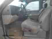 2002 Chevrolet Suburban LT с VIN 3GNGK26G72G253122, выставлен на аукционе Copart как лот 44731735 с пробегом 248 571 миль миль и Списание • Salvage title. История ставок и продаж доступна на DreamBid. Изображение 7.