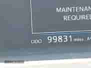 2015 Toyota Prius Two z VIN JTDZN3EU1FJ025627, wystawiony jako IAAI lot #41602632 z przebiegiem 99 831 mil mil oraz . Historia ofert i sprzedaży dostępna na DreamBid. Obrazek 16.