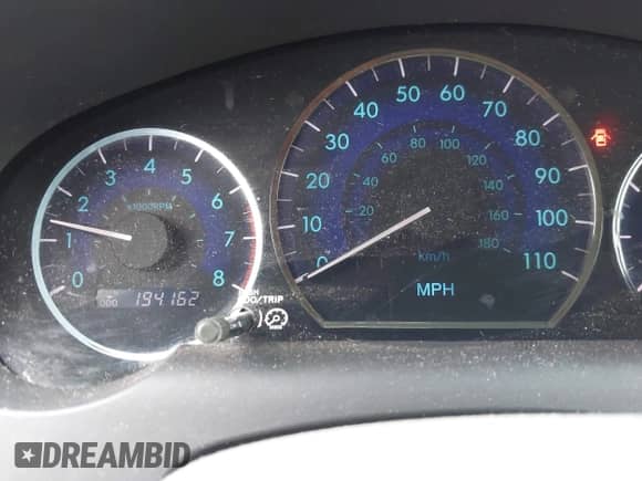 2008 Toyota Sienna XLE z VIN 5TDBK22C48S013154, wystawiony jako IAAI lot #42212885 z przebiegiem 194 162 mil mil oraz . Historia ofert i sprzedaży dostępna na DreamBid. Obrazek 7.