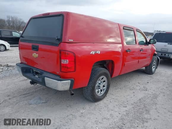 2013 Chevrolet Silverado 1500 LT with VIN 3GCPKSEA5DG180163, listed as a IAAI auction lot 41007469 with 87,180 mi miles and . Bid and sale history available at DreamBid. Image 4.