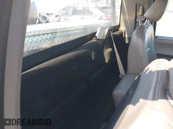 2019 Ford F-150 XL with VIN 1FTMF1CBXKKD47748, listed as a IAAI auction lot 41983277 with 120,933 mi miles and . Bid and sale history available at DreamBid. Image 8.