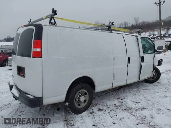 2016 Chevrolet Express Cargo with VIN 1GCWGBFF3G1169236, listed as a IAAI auction lot 41176424 with Not provided miles and . Bid and sale history available at DreamBid. Image 4.