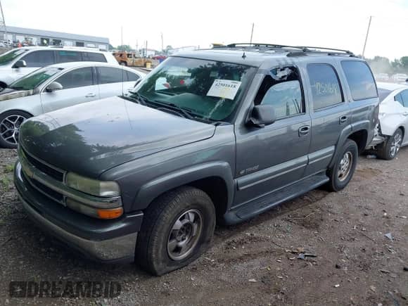2002 Chevrolet Tahoe LT с VIN 1GNEK13ZX2J227118, выставлен на аукционе IAAI как лот 42501618 с пробегом 296 687 миль миль и . История ставок и продаж доступна на DreamBid. Изображение 2.