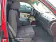 2011 Chevrolet Silverado 1500 LT z VIN 1GCRCSEA6BZ180465, wystawiony jako IAAI lot #42301380 z przebiegiem 80 825 mil mil oraz . Historia ofert i sprzedaży dostępna na DreamBid. Obrazek 5.