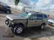 2004 Ford Explorer XLS with VIN 1FMZU62EX4UC29111, listed as a IAAI auction lot 43422925 with 196,116 mi miles and . Bid and sale history available at DreamBid. Image 15.