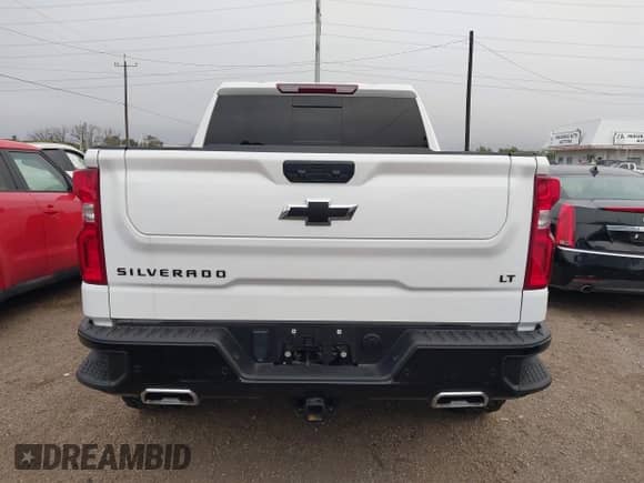 2024 Chevrolet Silverado 1500 LT Trail Boss z VIN 3GCUDFE81RG231196, wystawiony jako IAAI lot #41242013 z przebiegiem 14 747 mil mil oraz . Historia ofert i sprzedaży dostępna na DreamBid. Obrazek 16.