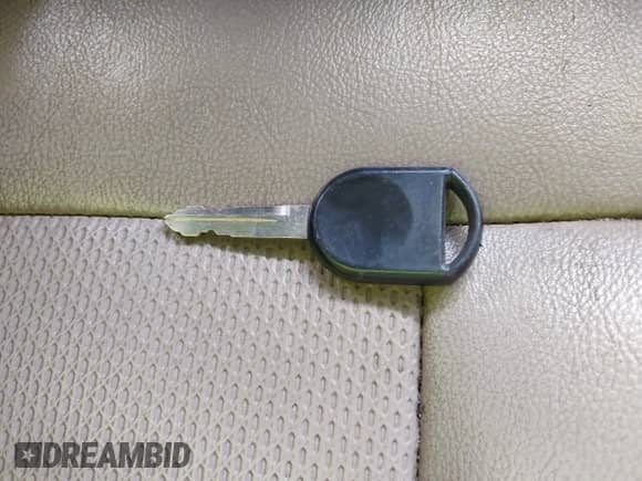 2008 Ford F-150 XL with VIN 1FTRF12W78KE55778, listed as a IAAI auction lot 43406028 with 180,522 mi miles and . Bid and sale history available at DreamBid. Image 11.