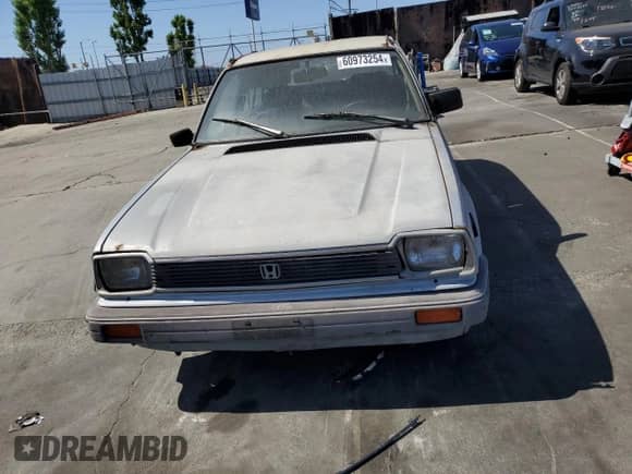 1983 Honda Civic z VIN JHMWD5526DS007016, wystawiony jako Copart lot #60973254 z przebiegiem 257 657 mil mil oraz Czysty tytuł • Clean title. Historia ofert i sprzedaży dostępna na DreamBid. Obrazek 5.