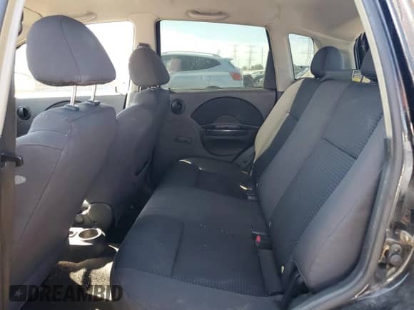 2006 Chevrolet Aveo LS с VIN KL1TD66606B683094, выставлен на аукционе Copart как лот 69875675 с пробегом 112 688 миль миль и Списание • Salvage title. История ставок и продаж доступна на DreamBid. Изображение 10.