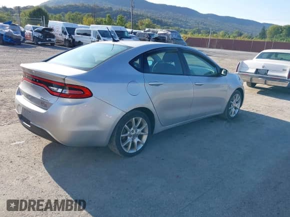 2013 Dodge Dart Rallye с VIN 1C3CDFBA9DD318213, выставлен на аукционе IAAI как лот 43188498 с пробегом 296 000 миль миль и . История ставок и продаж доступна на DreamBid. Изображение 4.