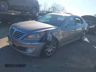 2011 Hyundai Equus Signature z VIN KMHGH4JF1BU034473, wystawiony jako IAAI lot #41263133 z przebiegiem 251 228 mil mil oraz . Historia ofert i sprzedaży dostępna na DreamBid. Obrazek 2.