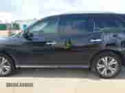 2019 Nissan Pathfinder S с VIN 5N1DR2MN9KC633179, выставлен на аукционе IAAI как лот 43014594 с пробегом 157 135 миль миль и . История ставок и продаж доступна на DreamBid. Изображение 14.