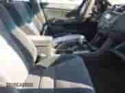 2003 Honda Accord EX z VIN 1HGCM55613A072160, wystawiony jako IAAI lot #41948285 z przebiegiem Nie podano mil oraz . Historia ofert i sprzedaży dostępna na DreamBid. Obrazek 5.