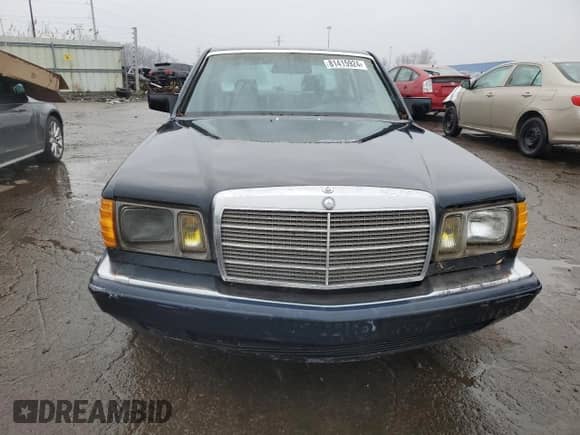 1984 Mercedes-Benz 500 с VIN WDBCA37A8EA078956, выставлен на аукционе Copart как лот 61641665 с пробегом 151 193 миль миль и Списание • Salvage title. История ставок и продаж доступна на DreamBid. Изображение 5.