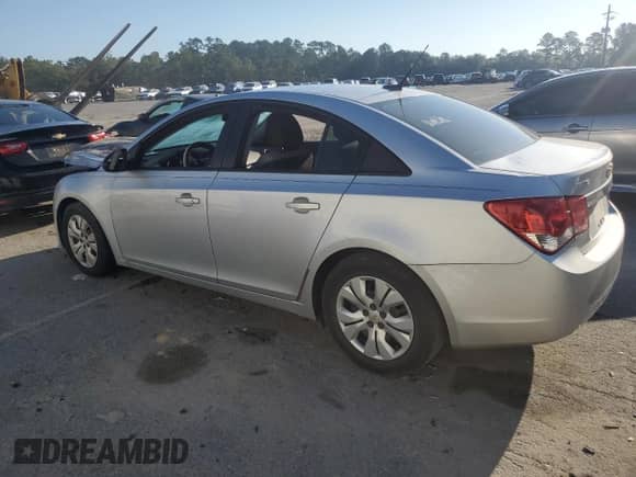 2014 Chevrolet Cruze LS с VIN 1G1PA5SH2E7241903, выставлен на аукционе Copart как лот 71479155 с пробегом Не указан миль и Списание • Salvage title. История ставок и продаж доступна на DreamBid. Изображение 2.