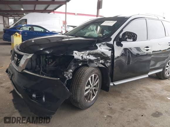 2014 Nissan Pathfinder S z VIN 5N1AR2MNXEC681281, wystawiony jako IAAI lot #41462343 z przebiegiem 192 852 mil mil oraz . Historia ofert i sprzedaży dostępna na DreamBid. Obrazek 6.