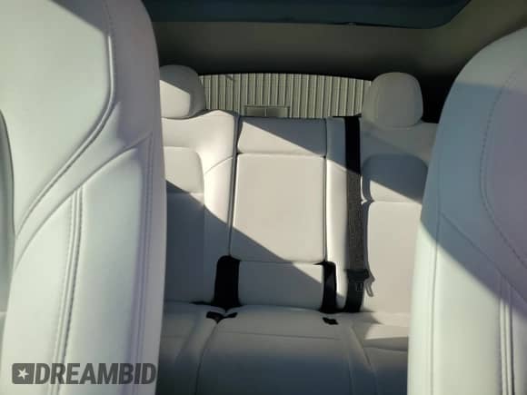 2022 Tesla Model Y Long Range с VIN 7SAYGAEE2NF417561, выставлен на аукционе Copart как лот 84251505 с пробегом 30 145 миль миль и Списание • Salvage title. История ставок и продаж доступна на DreamBid. Изображение 10.