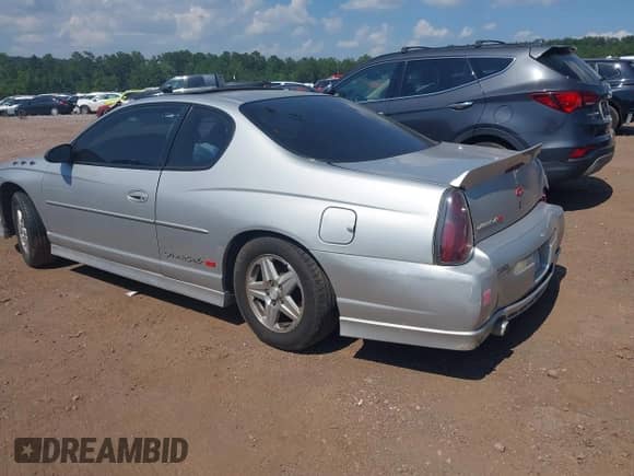 2001 Chevrolet Monte Carlo SS with VIN 2G1WX15KX19218744, listed as a IAAI auction lot 42663045 with 286,246 mi miles and . Bid and sale history available at DreamBid. Image 3.