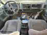 1994 Chevrolet Blazer LT z VIN 1GNDT13W7R2114715, wystawiony jako Copart lot #70668345 z przebiegiem 191 281 mil mil oraz Szkoda całkowita • Salvage title. Historia ofert i sprzedaży dostępna na DreamBid. Obrazek 8.