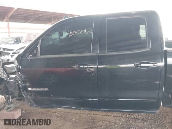 2015 GMC Sierra 1500 with VIN 1GTR1TECXFZ292639, listed as a IAAI auction lot 42189871 with 180,529 mi miles and . Bid and sale history available at DreamBid. Image 14.