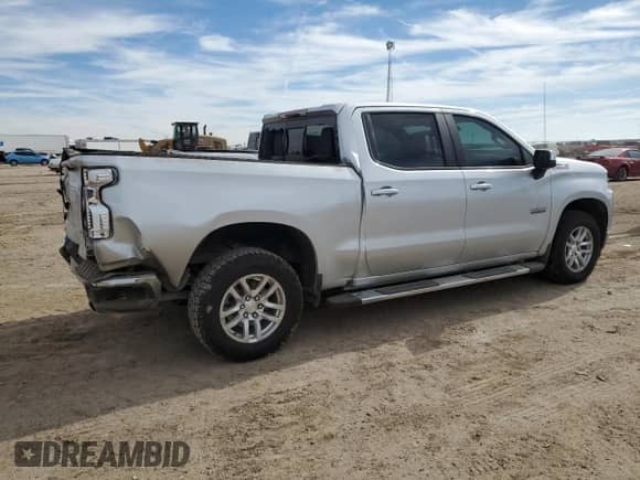 2020 Chevrolet Silverado 1500 LT с VIN 3GCUYDET6LG291320, выставлен на аукционе Copart как лот 43931405 с пробегом 120 613 миль миль и Чистый • Clean title. История ставок и продаж доступна на DreamBid. Изображение 3.